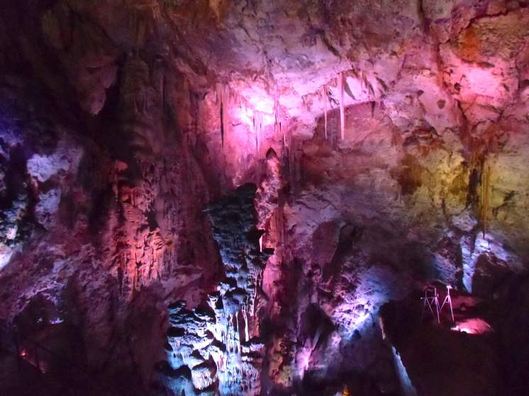 Canelobre Caves